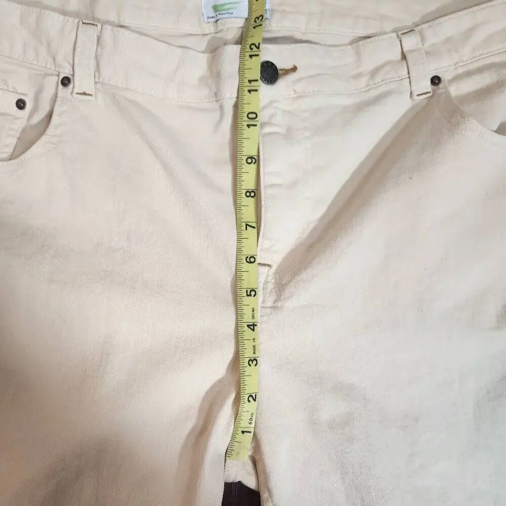 ASOS DESIGN Curve Split Bottom Flare White Denim Jeans Size 44X32